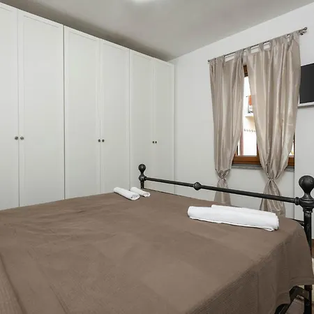 Feriehus Beautiful In With Kitchen